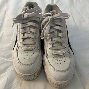 Puma White Sneakers with Black Side Stripe